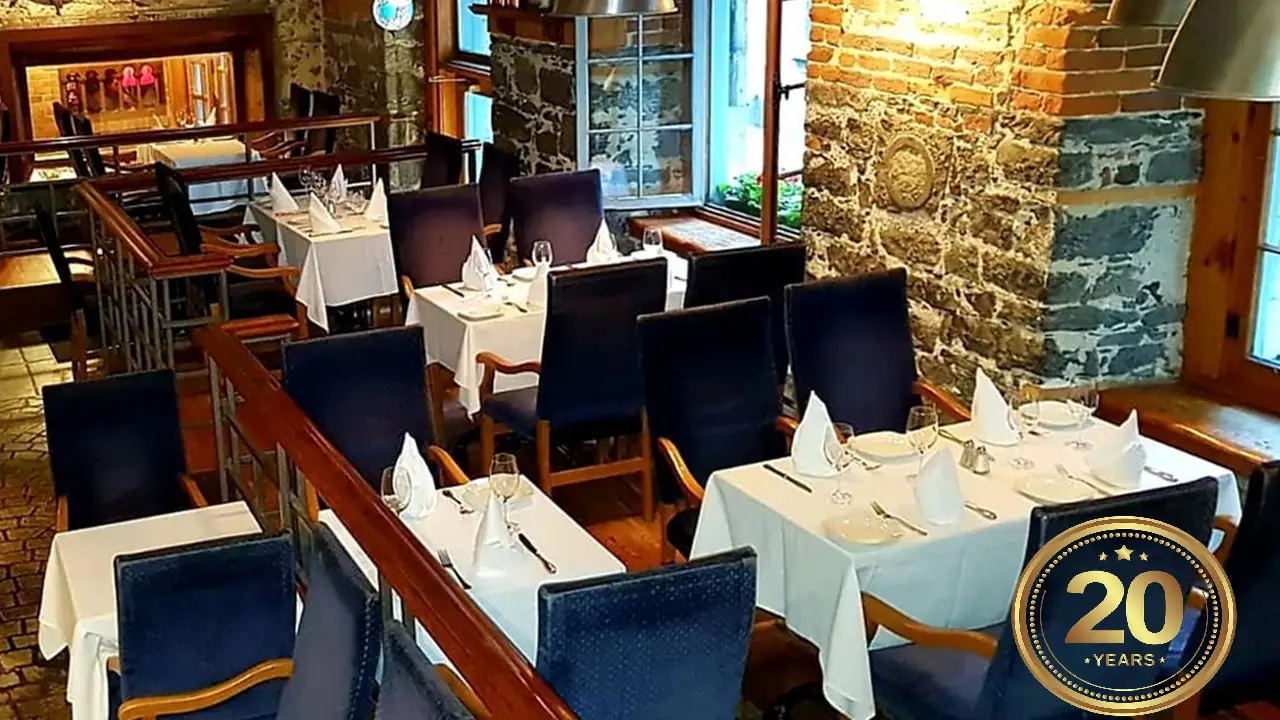 Dining area - Porto Mar, Montréal, QC