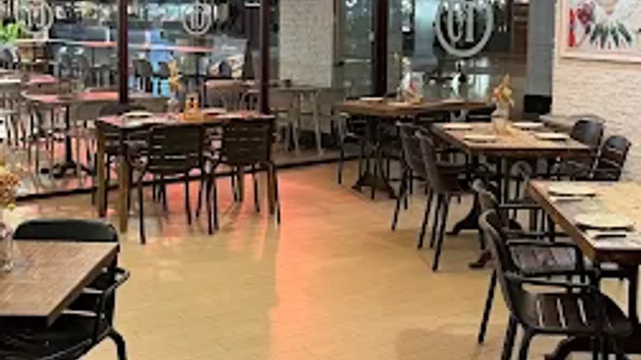 Cañas y Tapas - Diagonal Mar, Barcelona, Barcelona