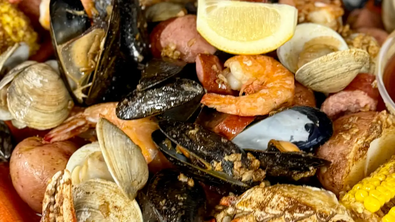 Fresh Seafood boil.  - Gregory's Seafood Market & Restaurant, Manchester Township, NJ