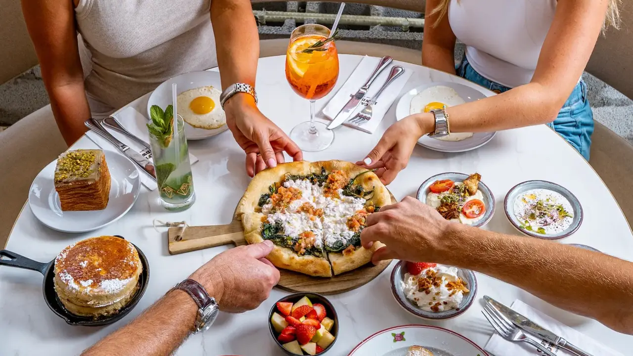 Cafe Landwer Boca Raton, Boca Raton, FL