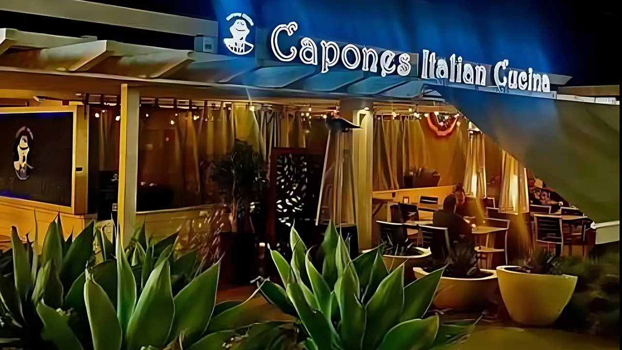 Capone’s Italian Cucina, Huntington Beach, CA