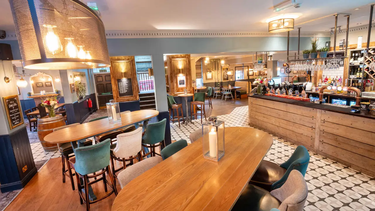 The Royal, Bolton-le-Sands, ENG