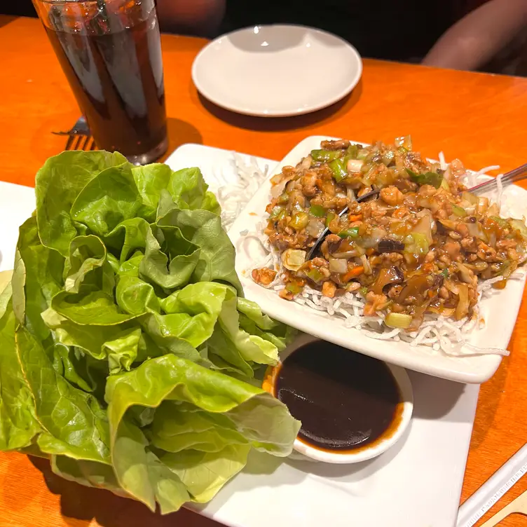 Big Bowl - Schaumburg, Schaumburg, IL