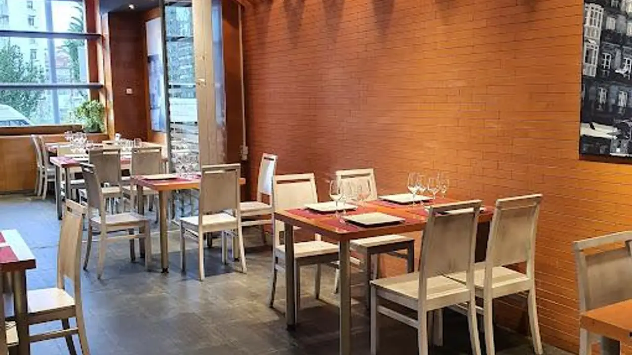 ERDIALDE JATETXEA, Gasteiz, Araba