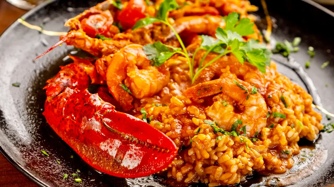 Italian flavors: pasta, seafood &amp; grilled meat - Di Mauro's Italian Restaurant & Bar, Miami Beach, FL
