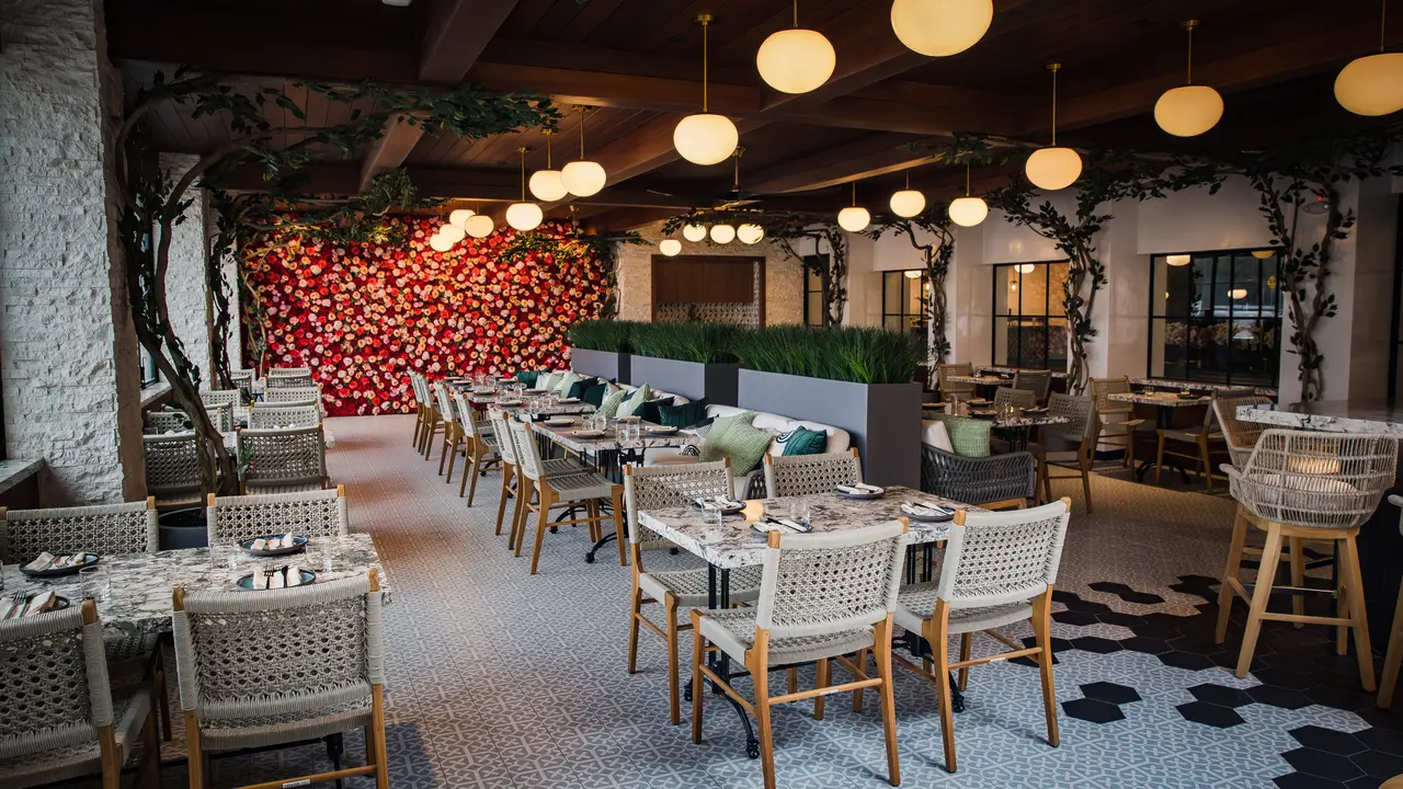 Enclosed garden patio.  - Selvin's, Thousand Oaks, CA