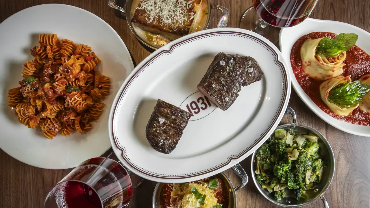 Big Rock Tablescape - Big Rock Italian Chophouse, Birmingham, MI