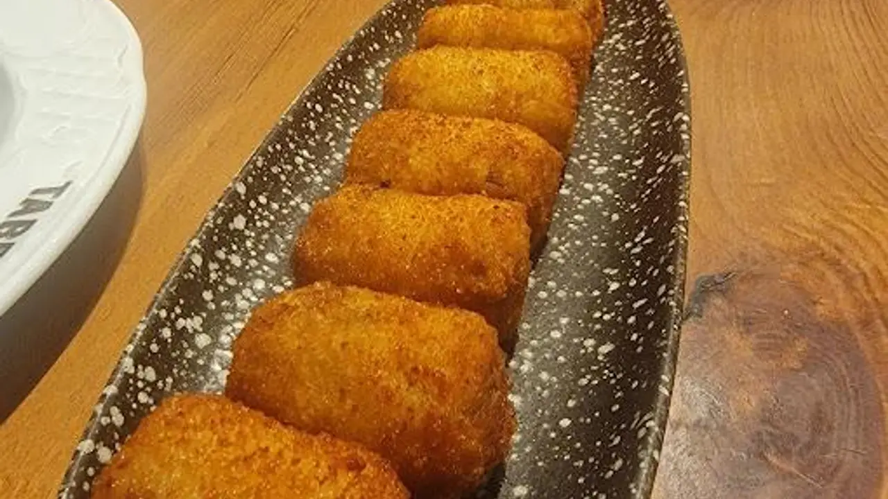 Taberna da Tabacalera, A Coruña, La Coruna