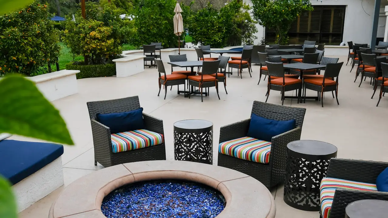 Al Fresco Dining in Westlake Village - Harvest at Hyatt Regency Westlake, Westlake Village, CA