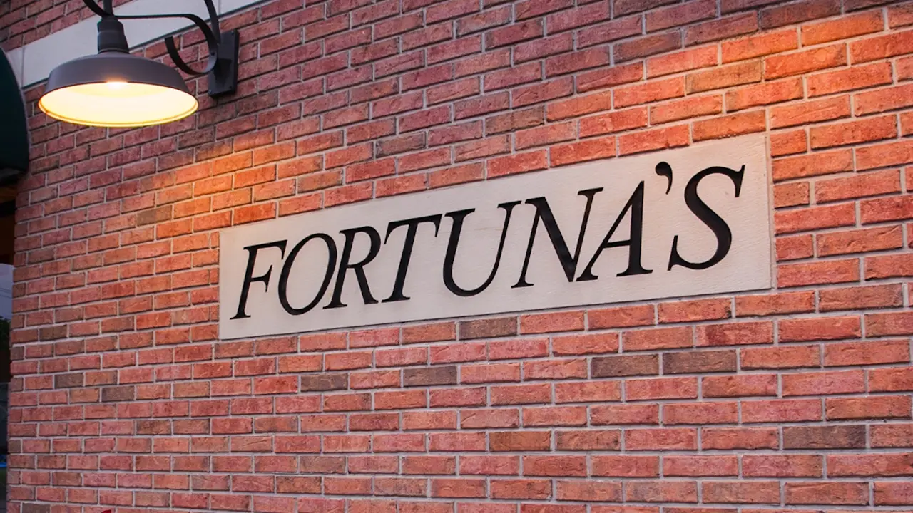 Fortuna's Restaurant, Niagara Falls, NY