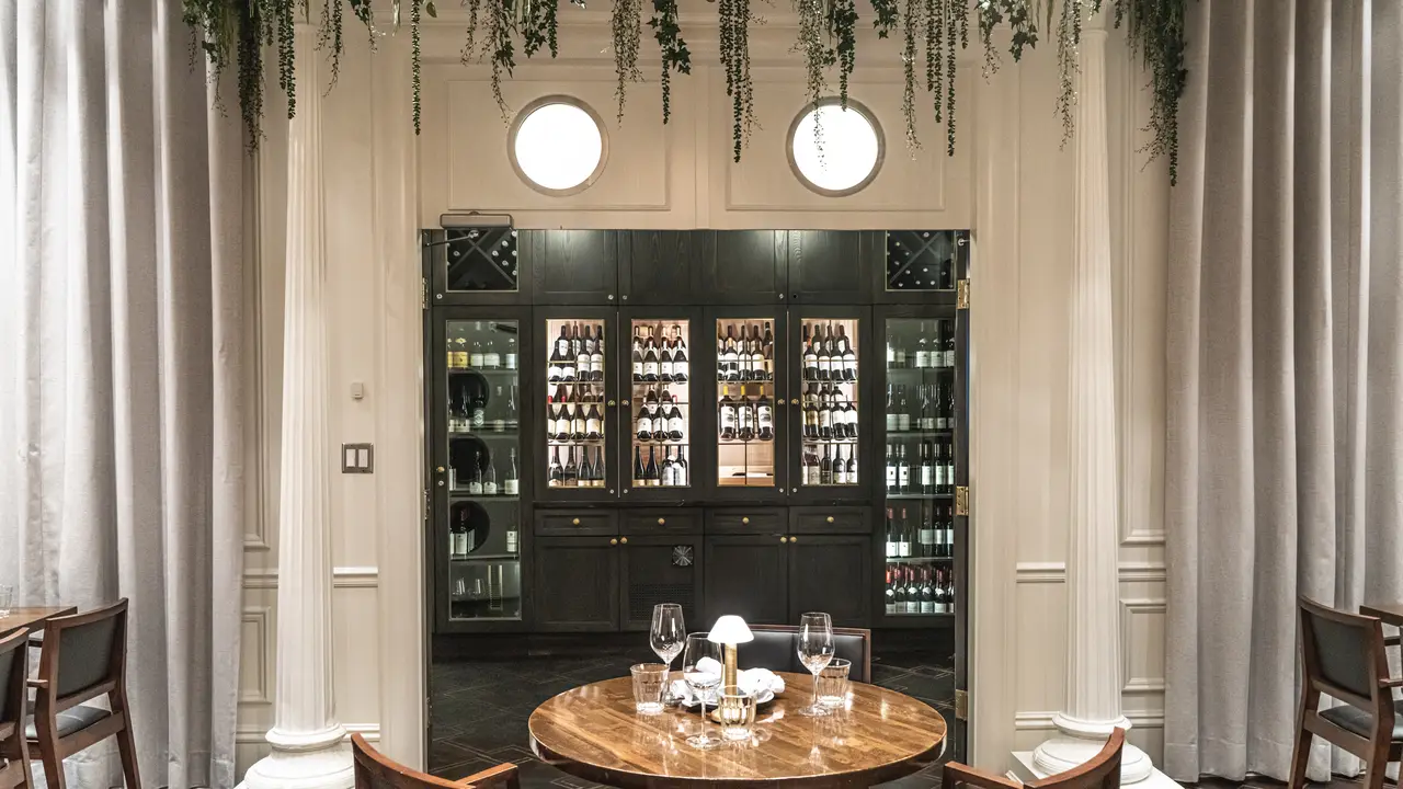 Tableau Bar Bistro, Vancouver, BC