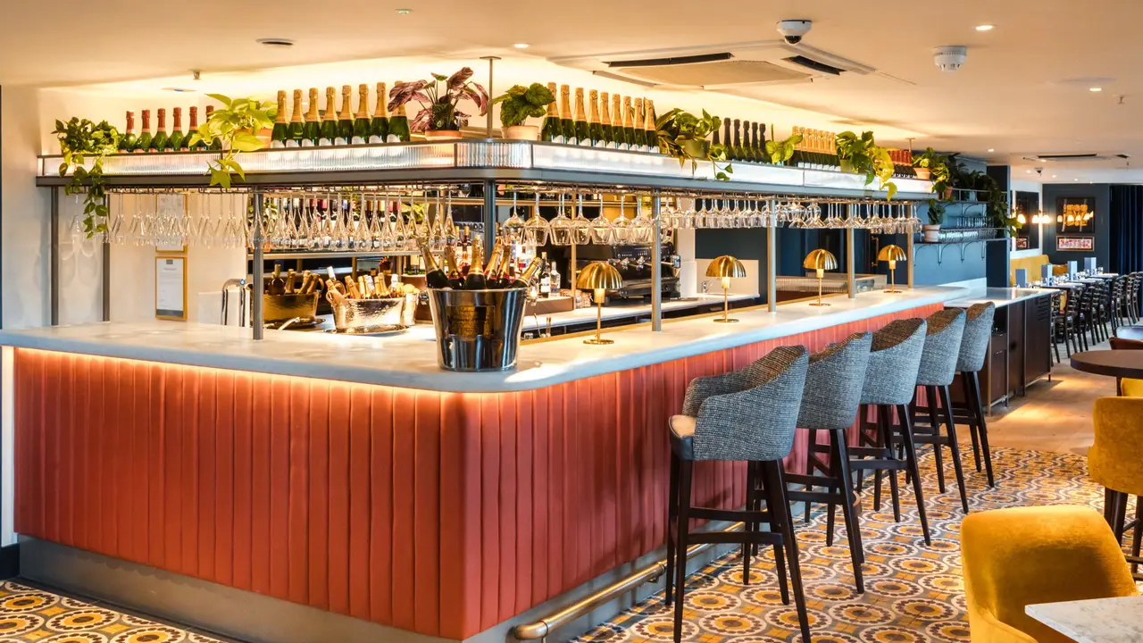 Côte Brasserie - Hay's Galleria, London, London