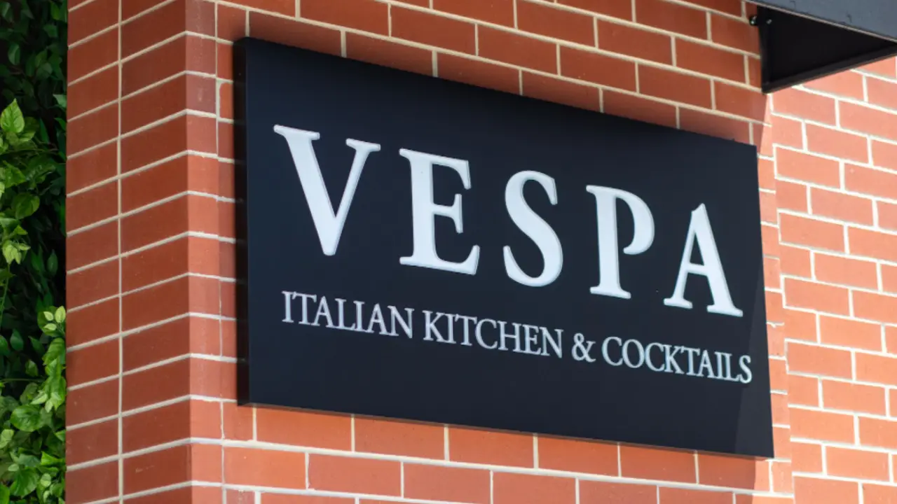 VESPA Italian Kitchen & Cocktails, Ronkonkoma, NY