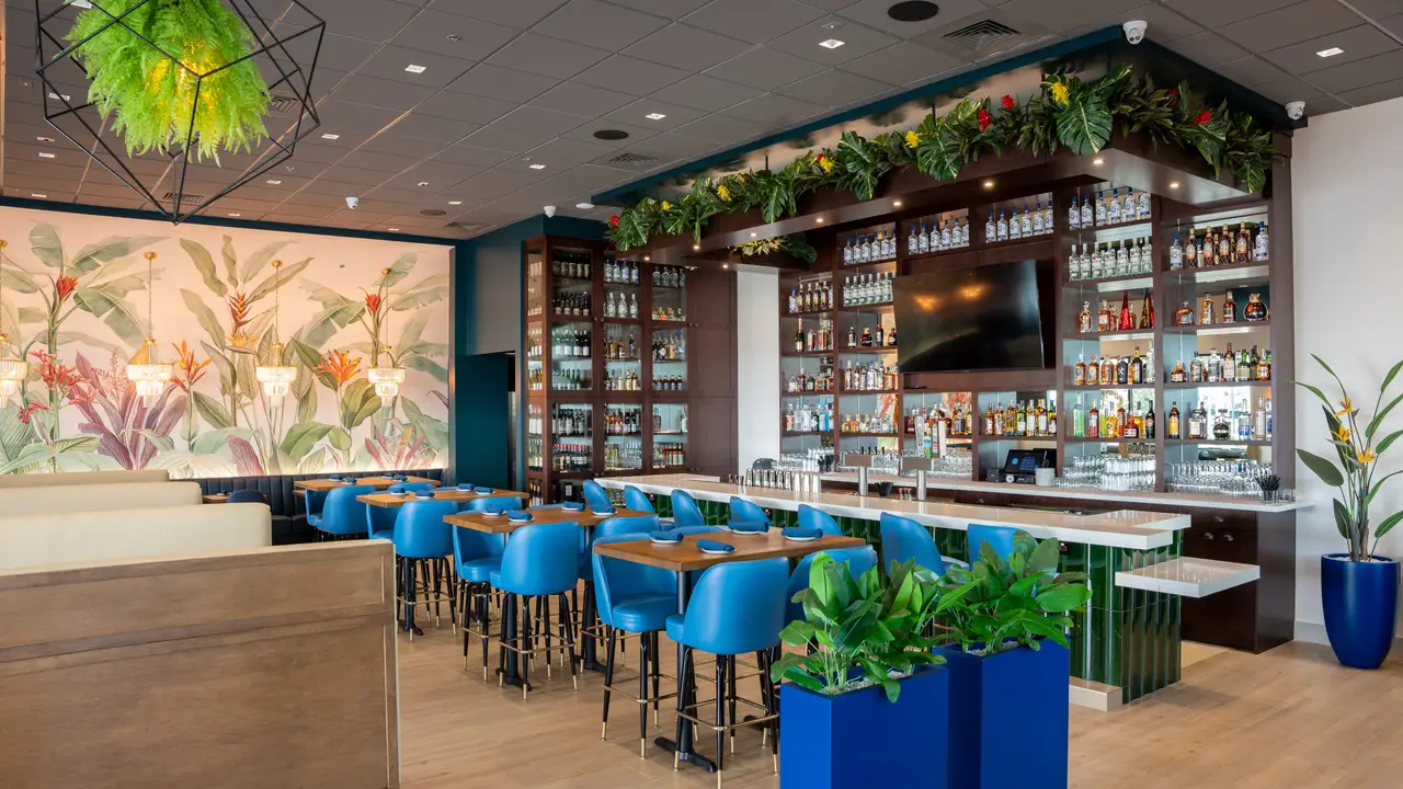 Padrino's Restaurant Plantation Interior &amp; Bar - Padrino's - Plantation, Plantation, FL