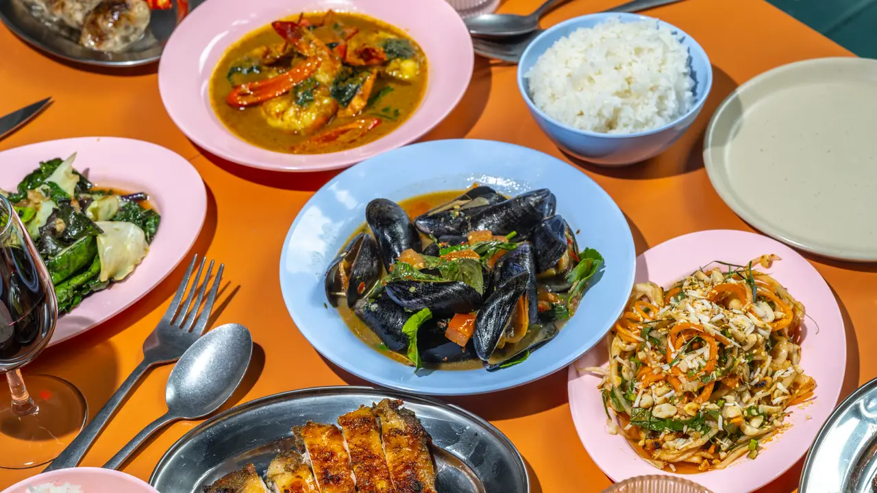 Singburi, London, Greater London