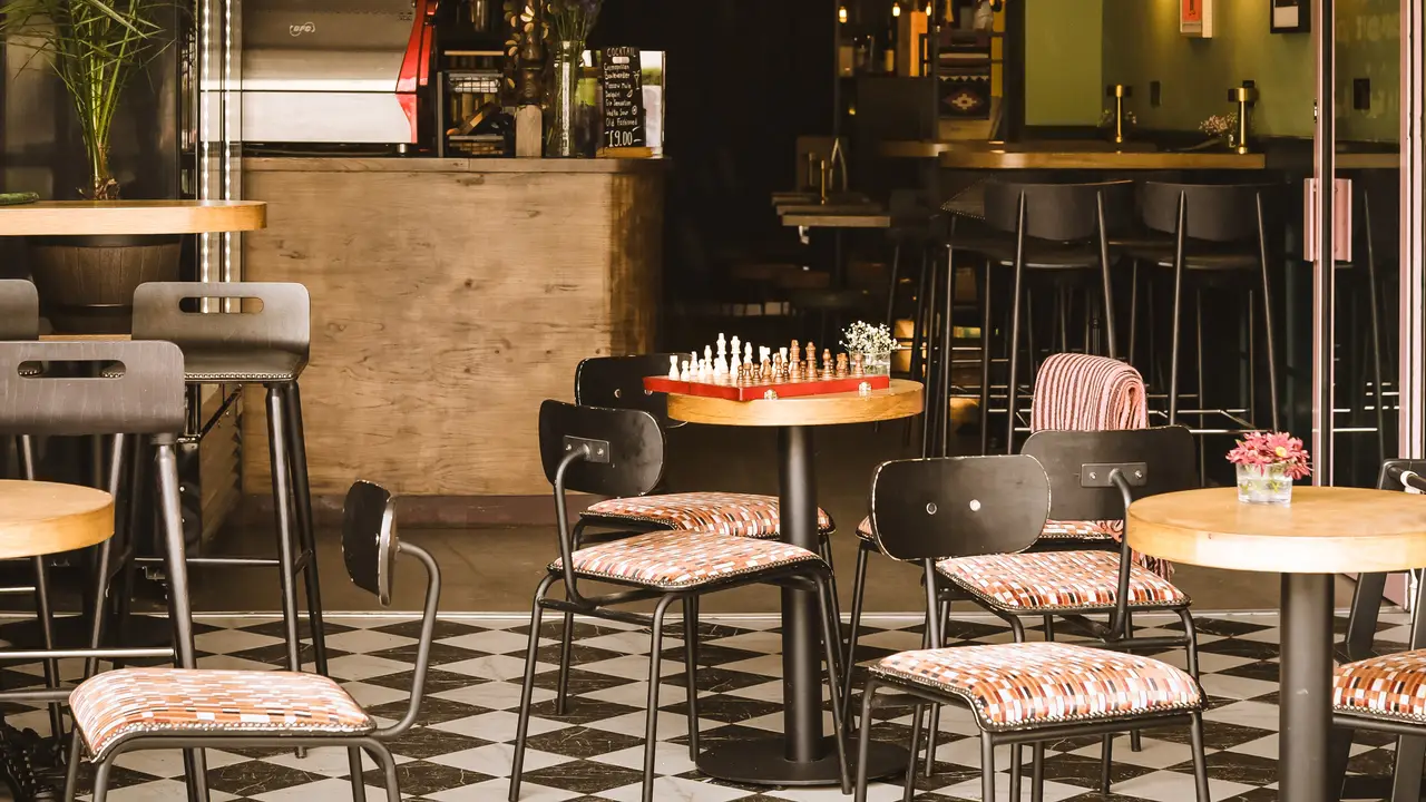 80 - 20 Georgian Wine & Food, Greater London, England