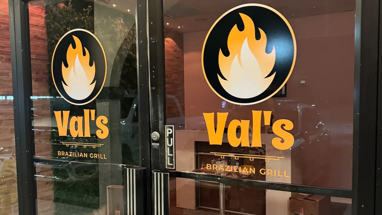 Val's Brazilian Grill, Port St. Lucie, FL