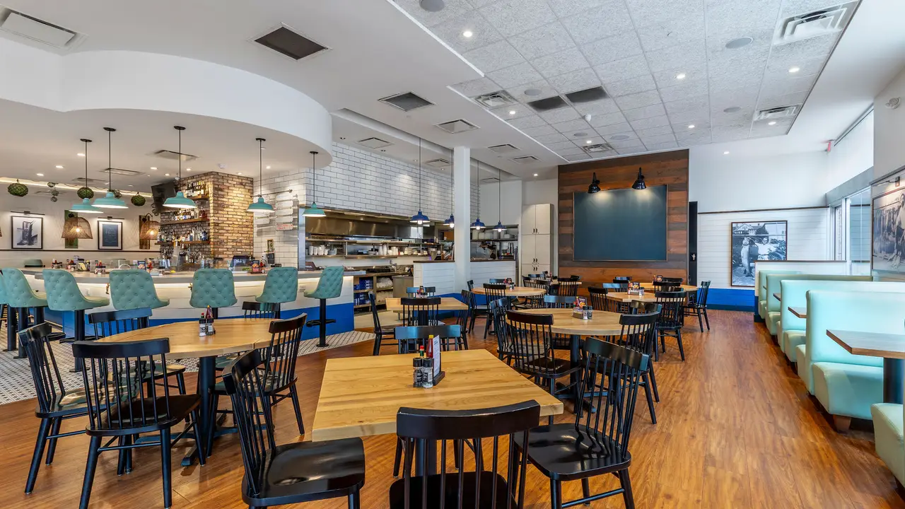 Half Shells Seafood Grill - Plano, Plano, TX