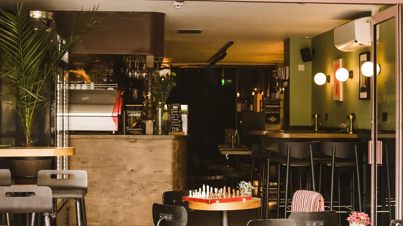 80 - 20 Georgian Wine & Food, Greater London, England