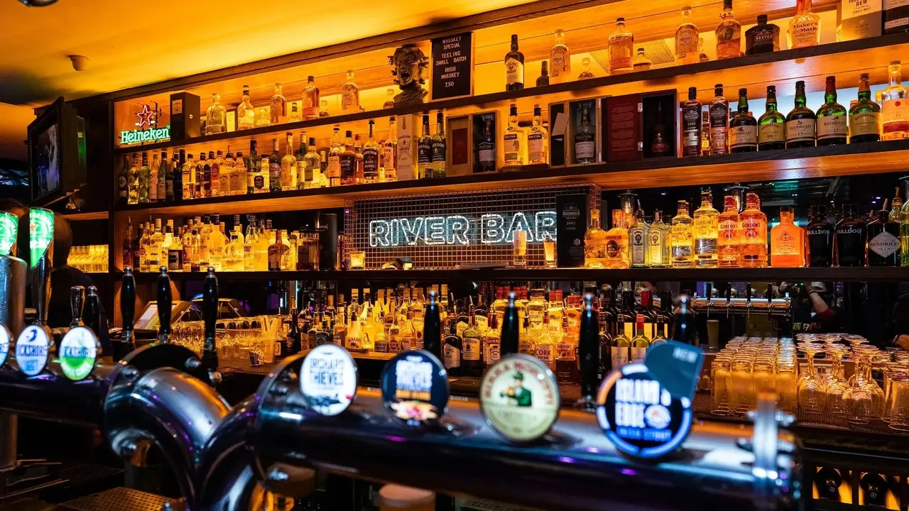 River Bar, Dublin 2, County Dublin