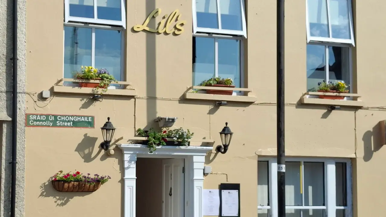 Locally Sourced &amp; Seasonally Inspired Menu  - Lil's Restaurant, Clonakilty, County Cork