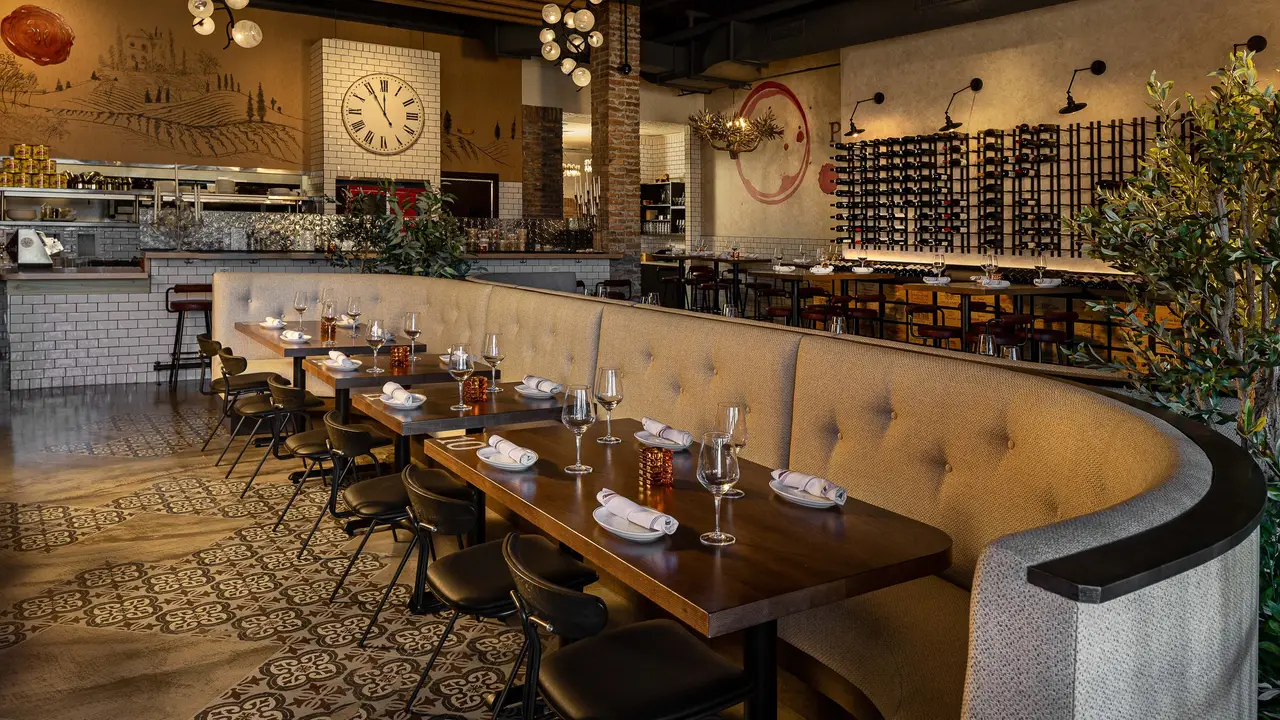 Davanti Enoteca - Naperville, Naperville, IL