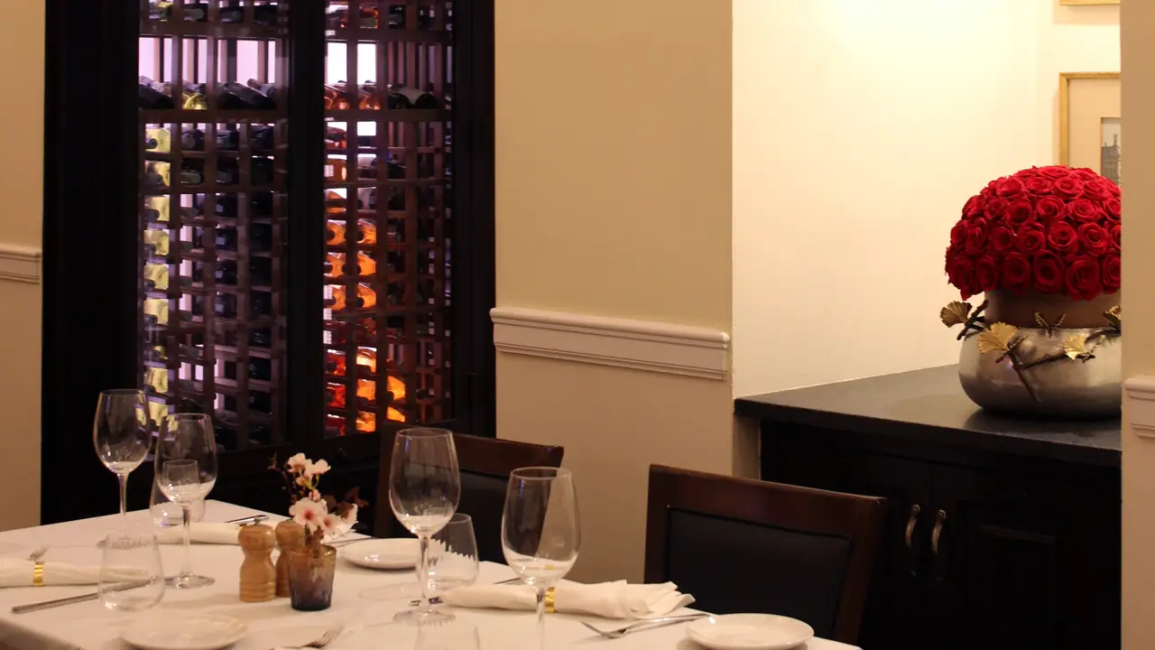 Bistango at The Kimberly Hotel, New York, NY