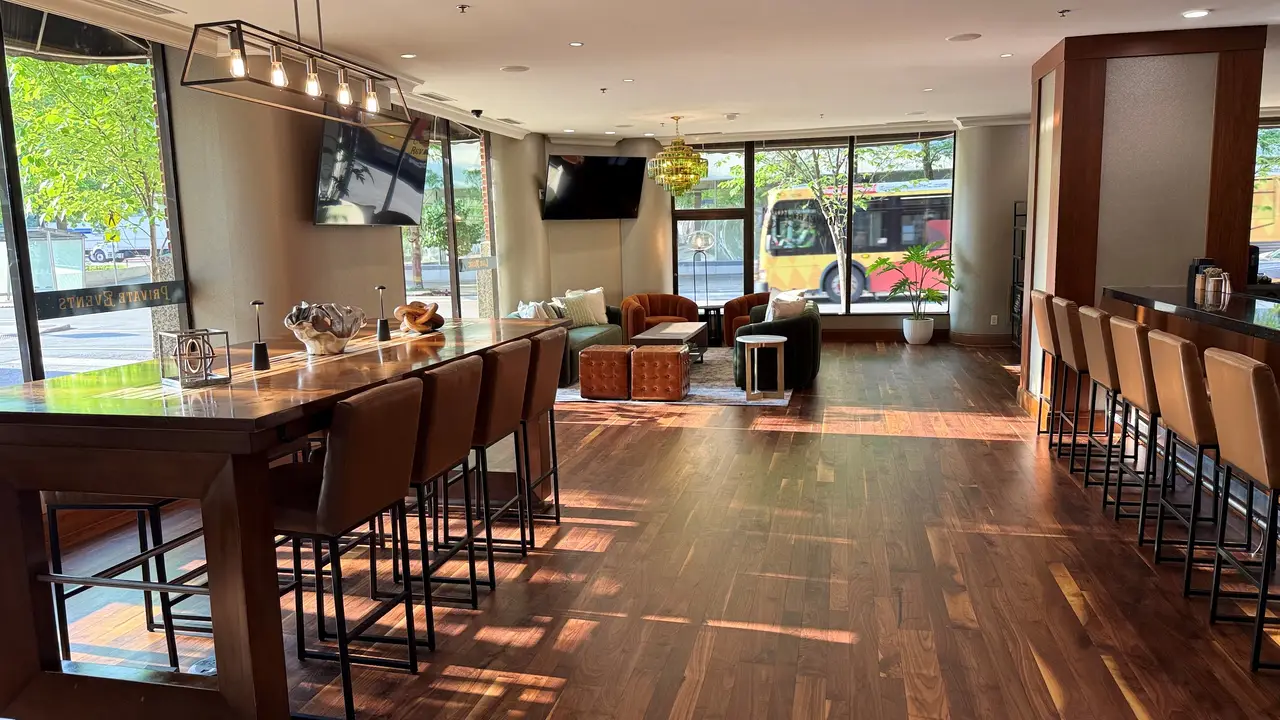 Revelry Room Bar Space - Revelry Room Bar & Kitchen, Des Moines, IA