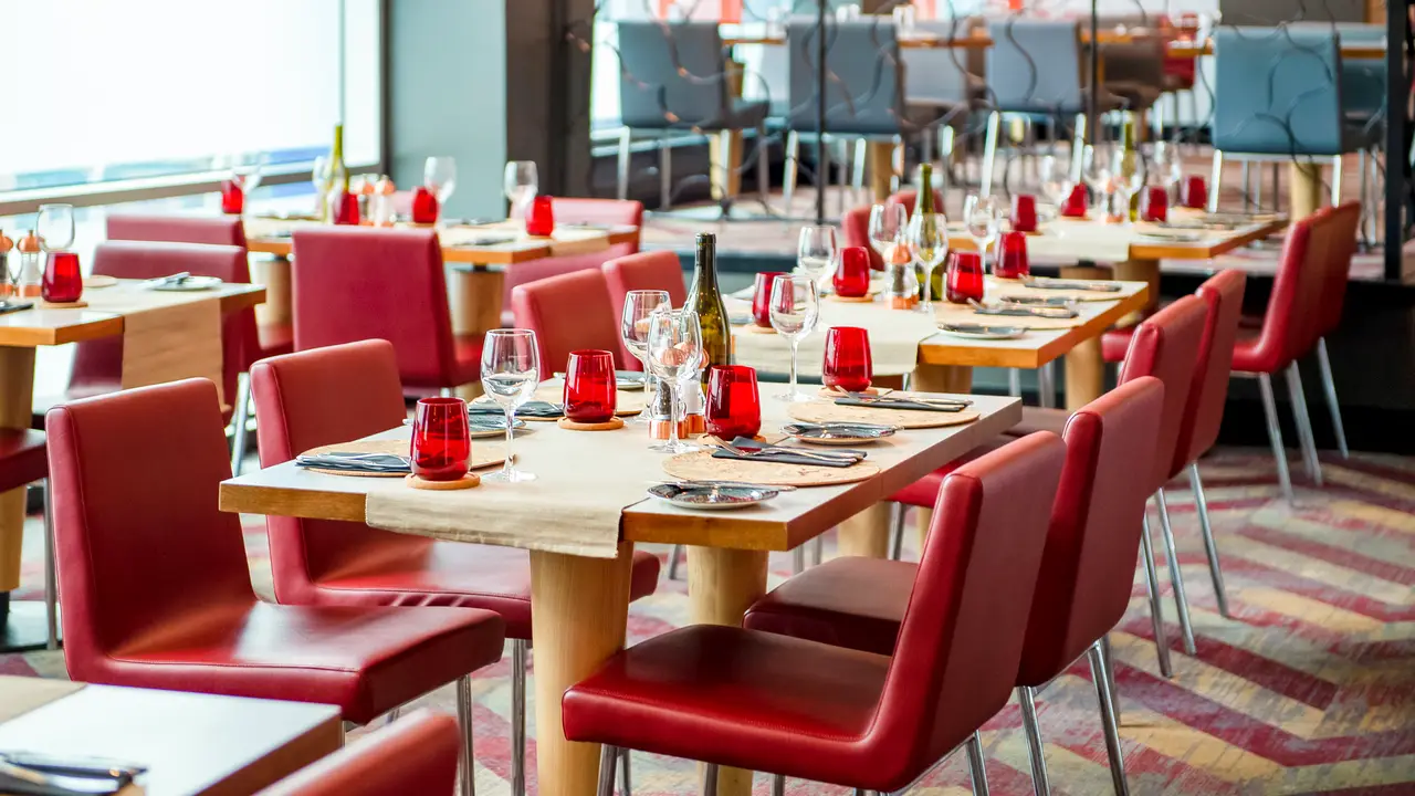 1-Ate-1 - 1-Ate-1 at Novotel, Glasgow, 