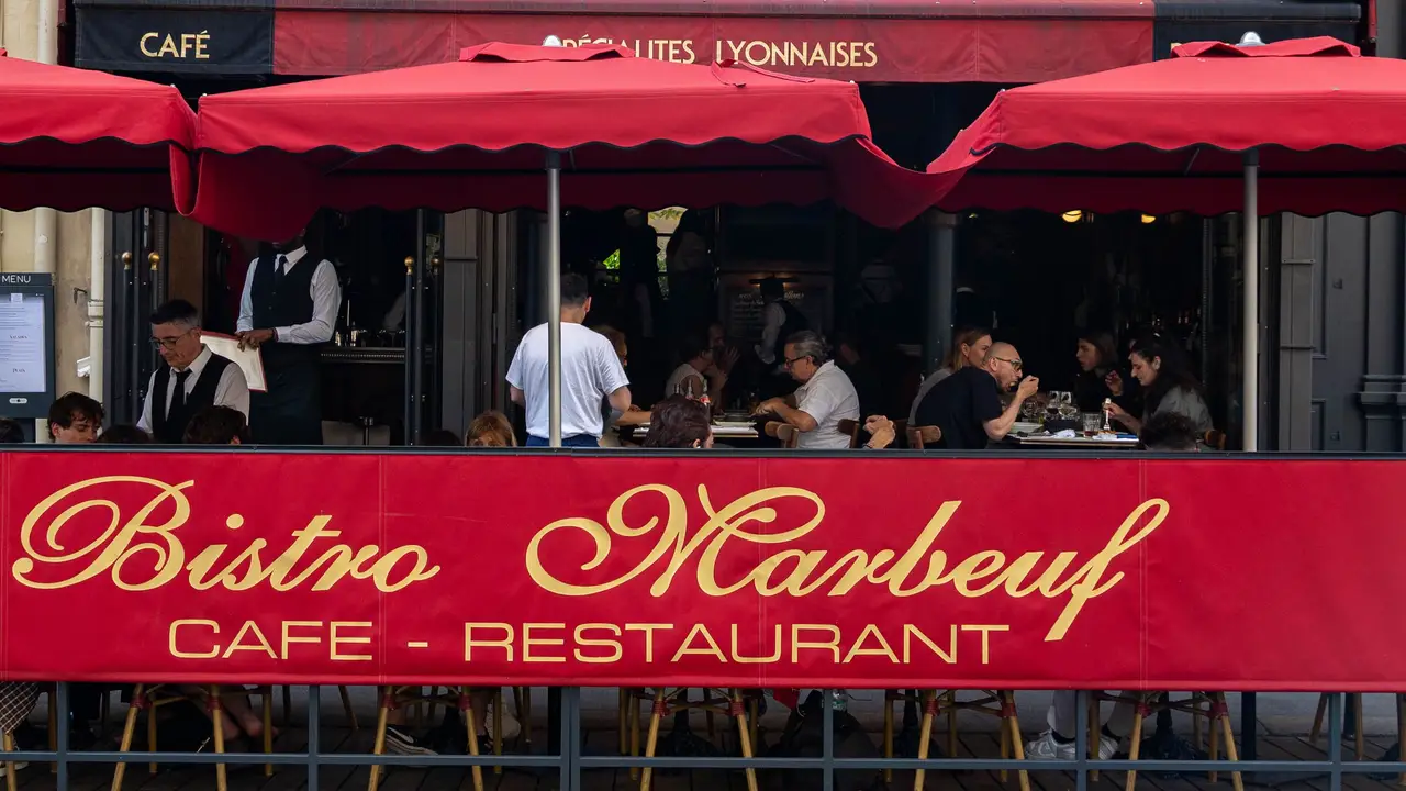 Le Bistro Marbeuf, Paris, Ile-de-France
