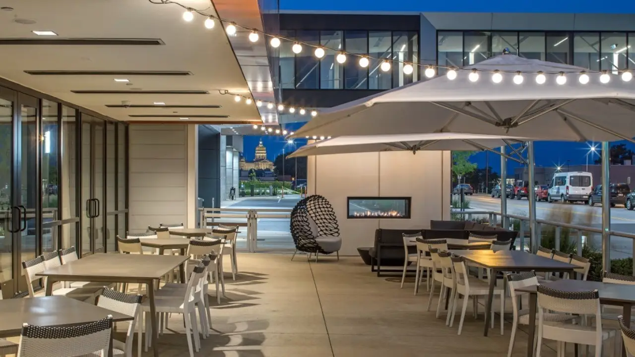 Park Street Kitchen, Des Moines, IA