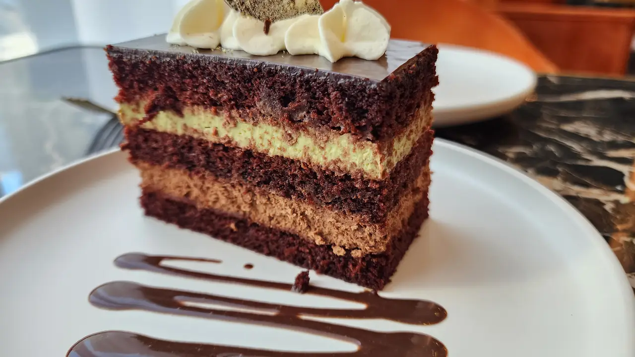 Mille Restaurant & Café, Calgary, AB