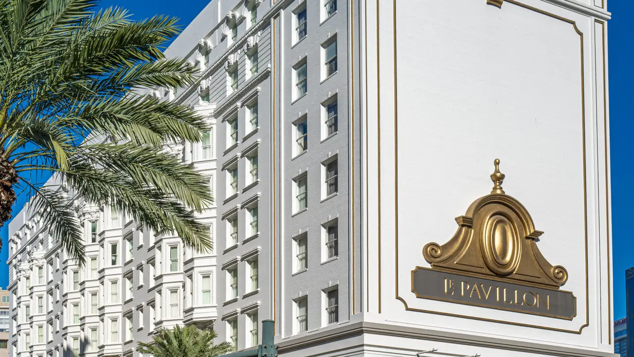 Bijoux - Le Pavillon New Orleans a Tribute Portfolio Hotel, New Orleans, LA