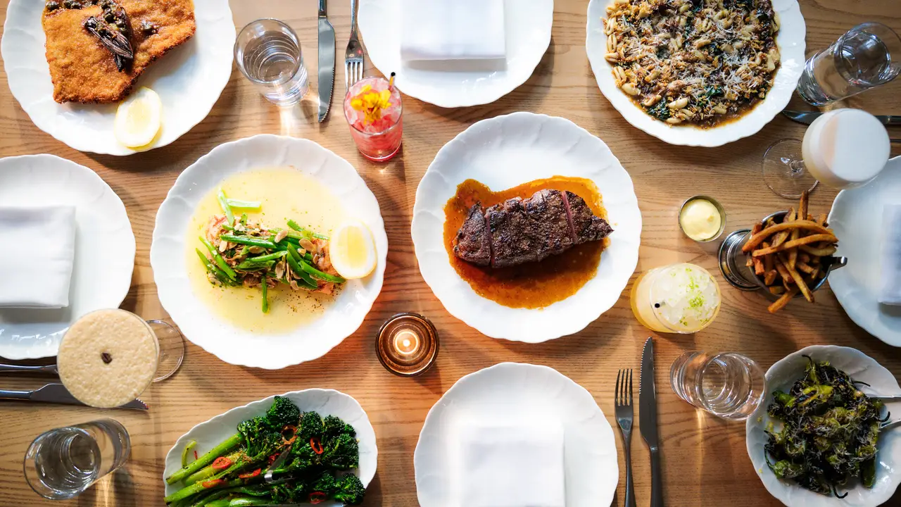 Dinner Table - Alobar Downtown, Toronto, ON