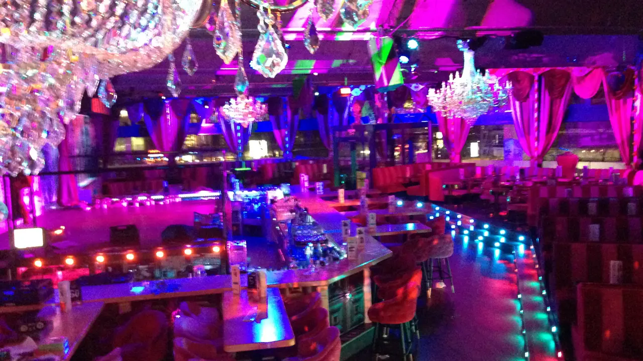 Knutschfleck Eventlocation Variete Show Restaurant - Knutschfleck Berlin, Berlin, BE