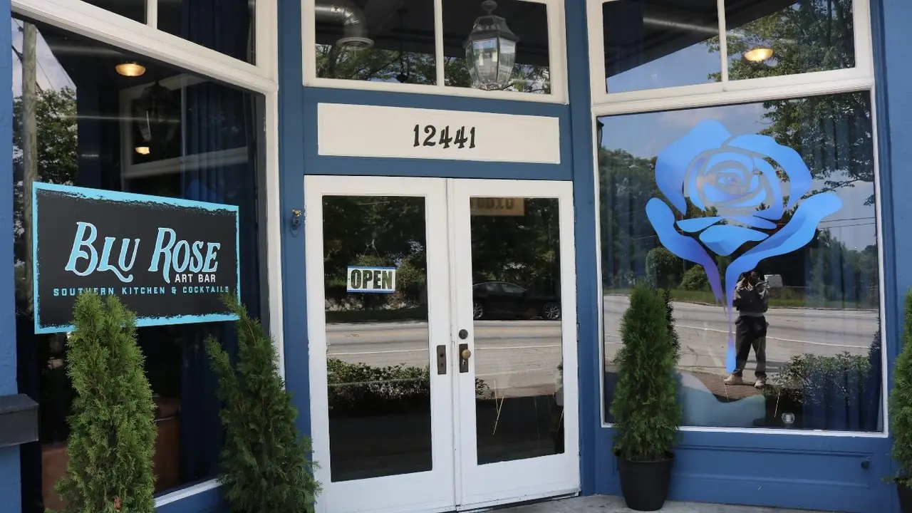 Blu Rose Art Bistro, Douglasville, GA