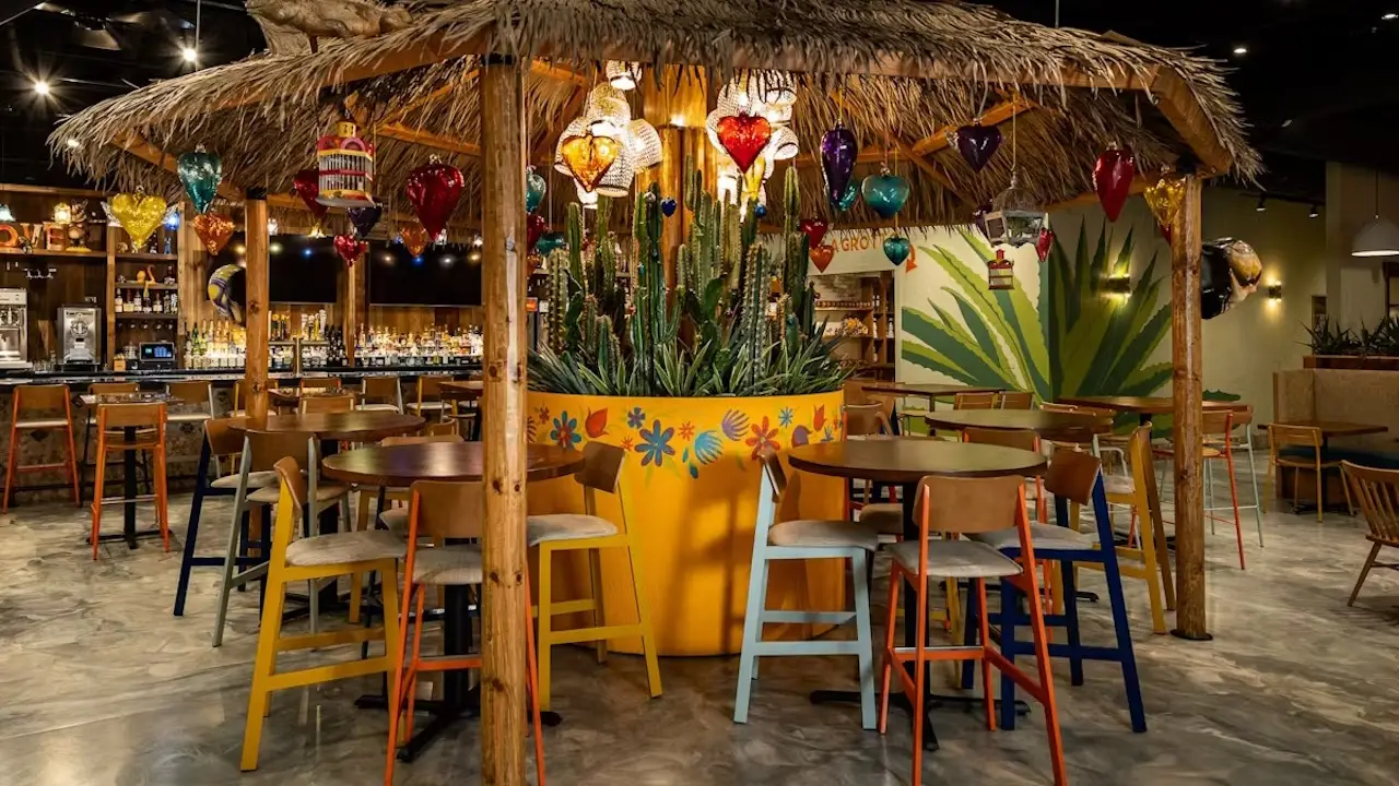 Fat Rosie's Taco & Tequila Bar - Naperville, Naperville, IL