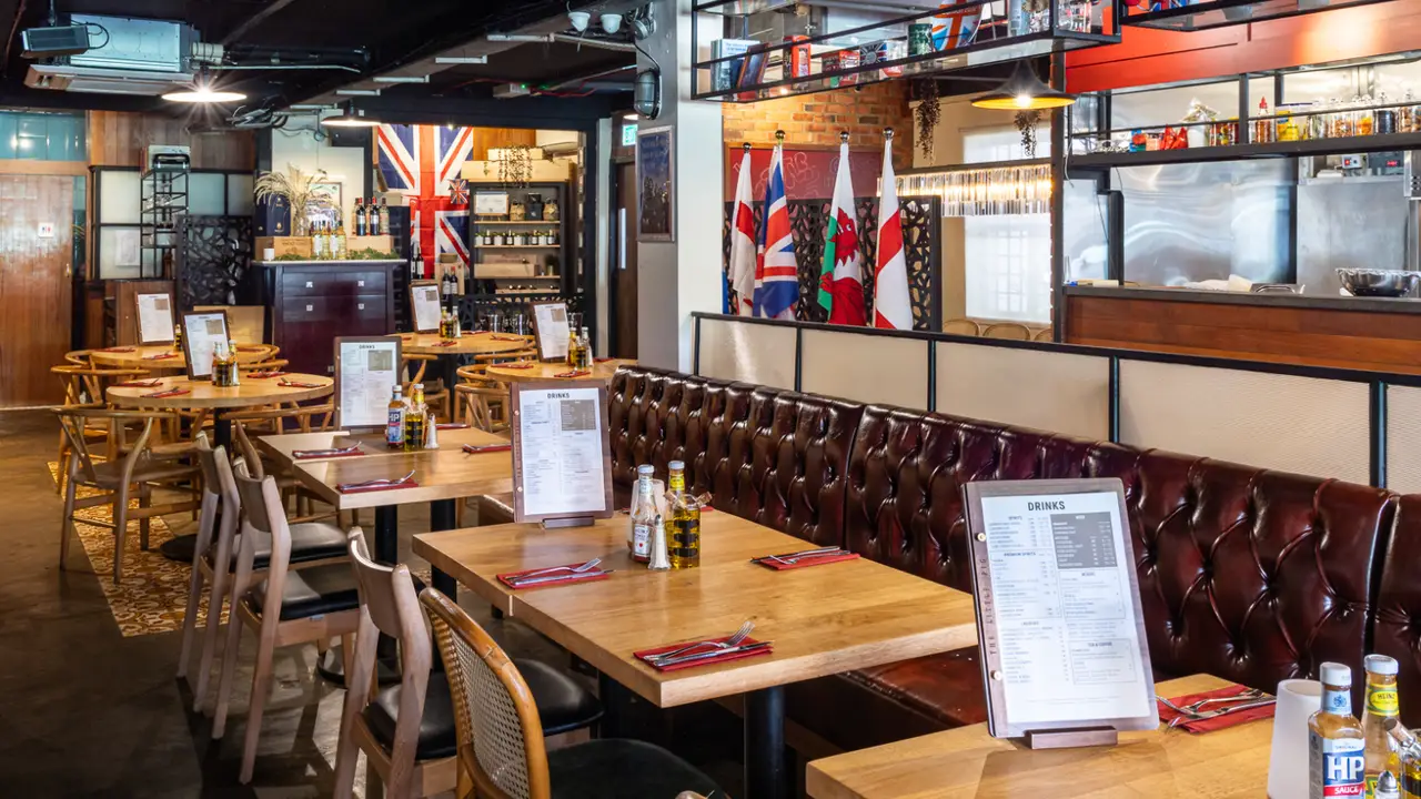 Interior - The Little Pig, Singapore, Singapore