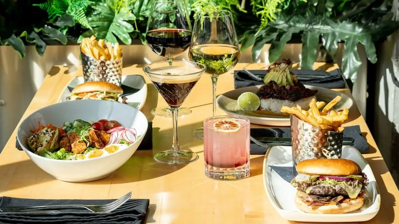 Summer Dining at Chop Grill and Bar  - Chop Grill & Bar, Glasgow, Glasgow City
