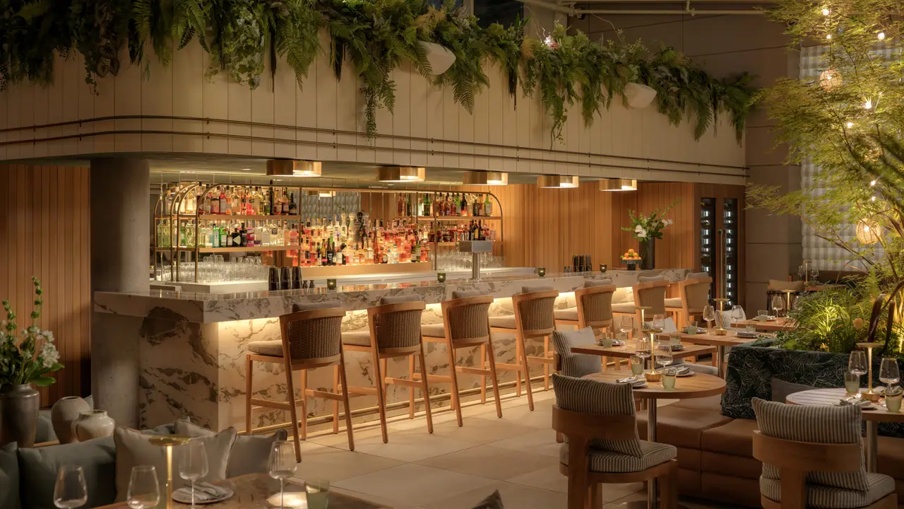 Reflections The Garden Terrace Rosewood Hotel Georgia Restaurant