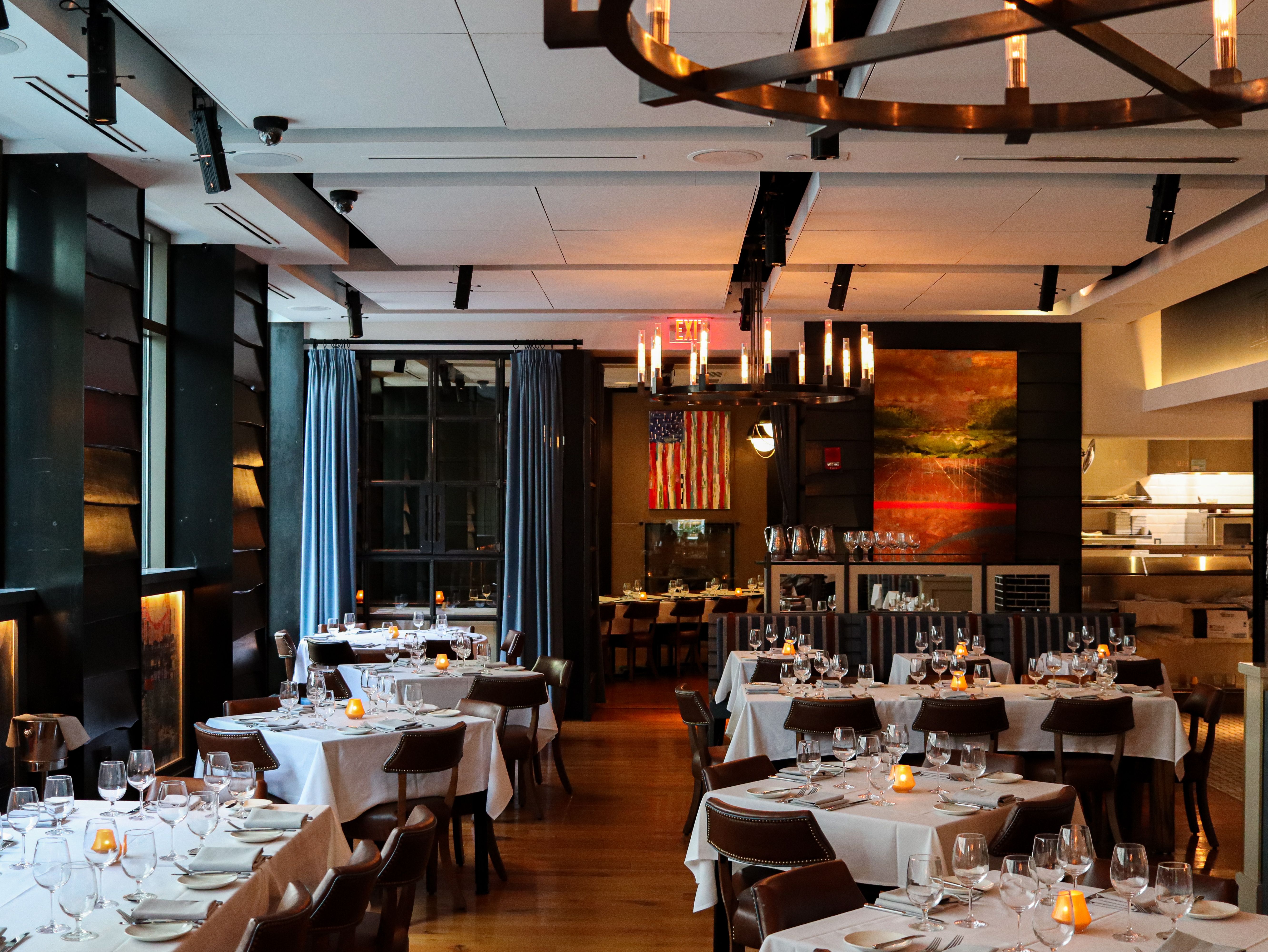 The Banks Seafood and Steak interior