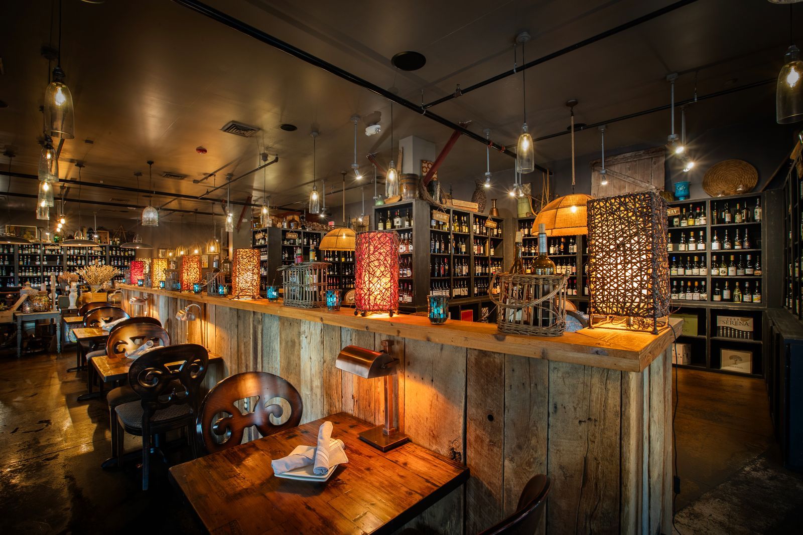 The Wine Bistro - Upper Arlington interior