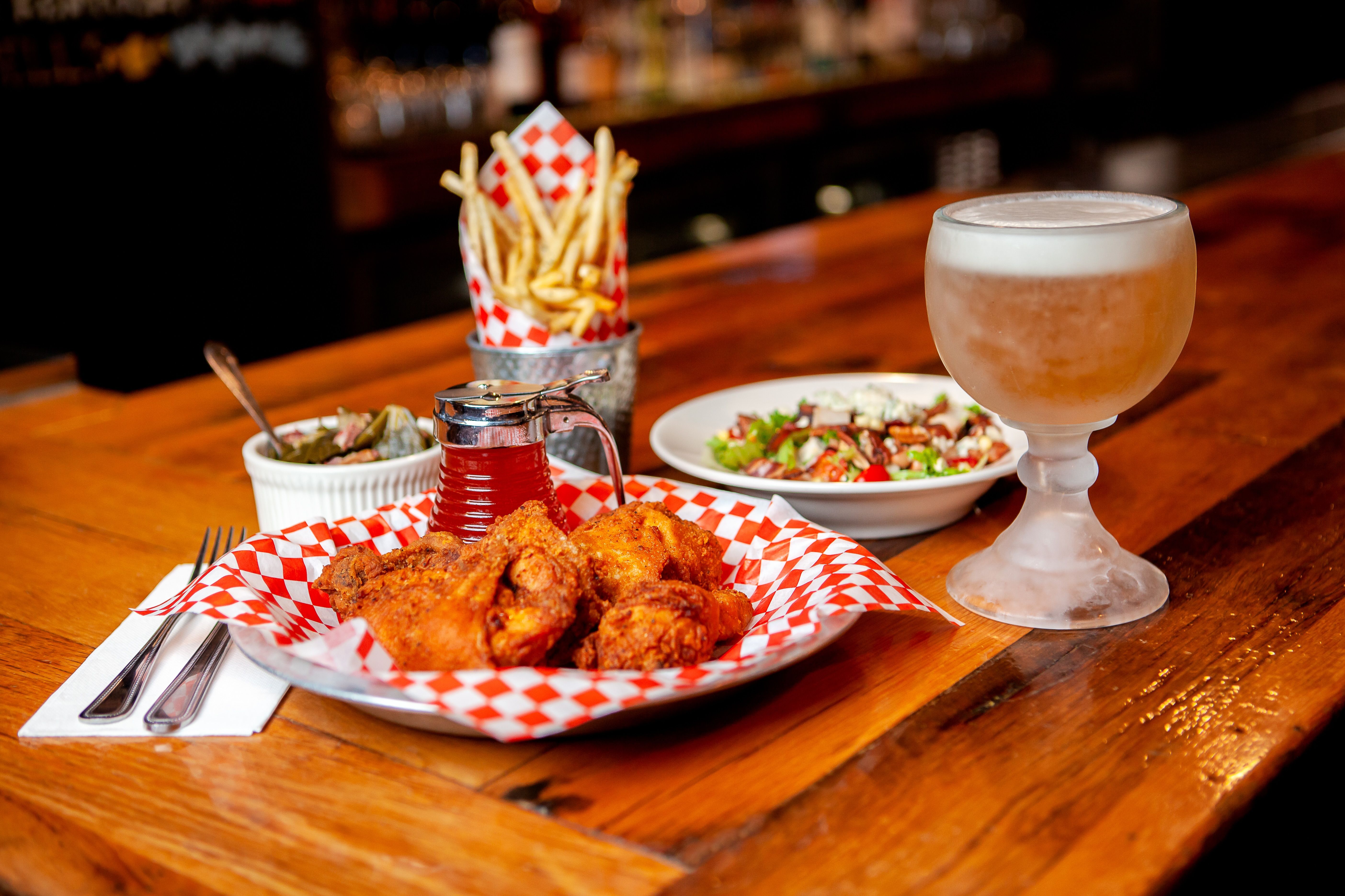 The Eagle Short North food