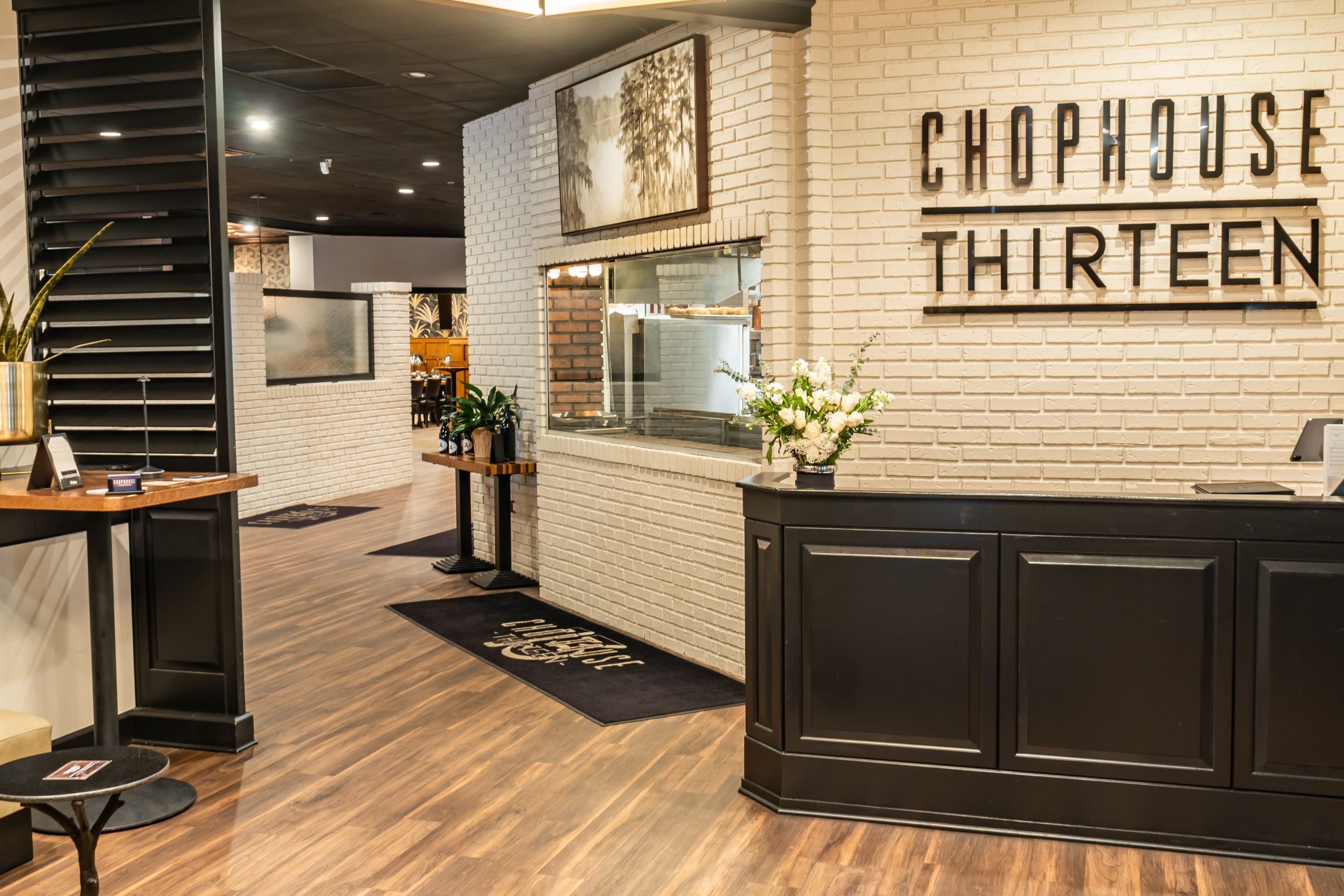 Chophouse Thirteen interior