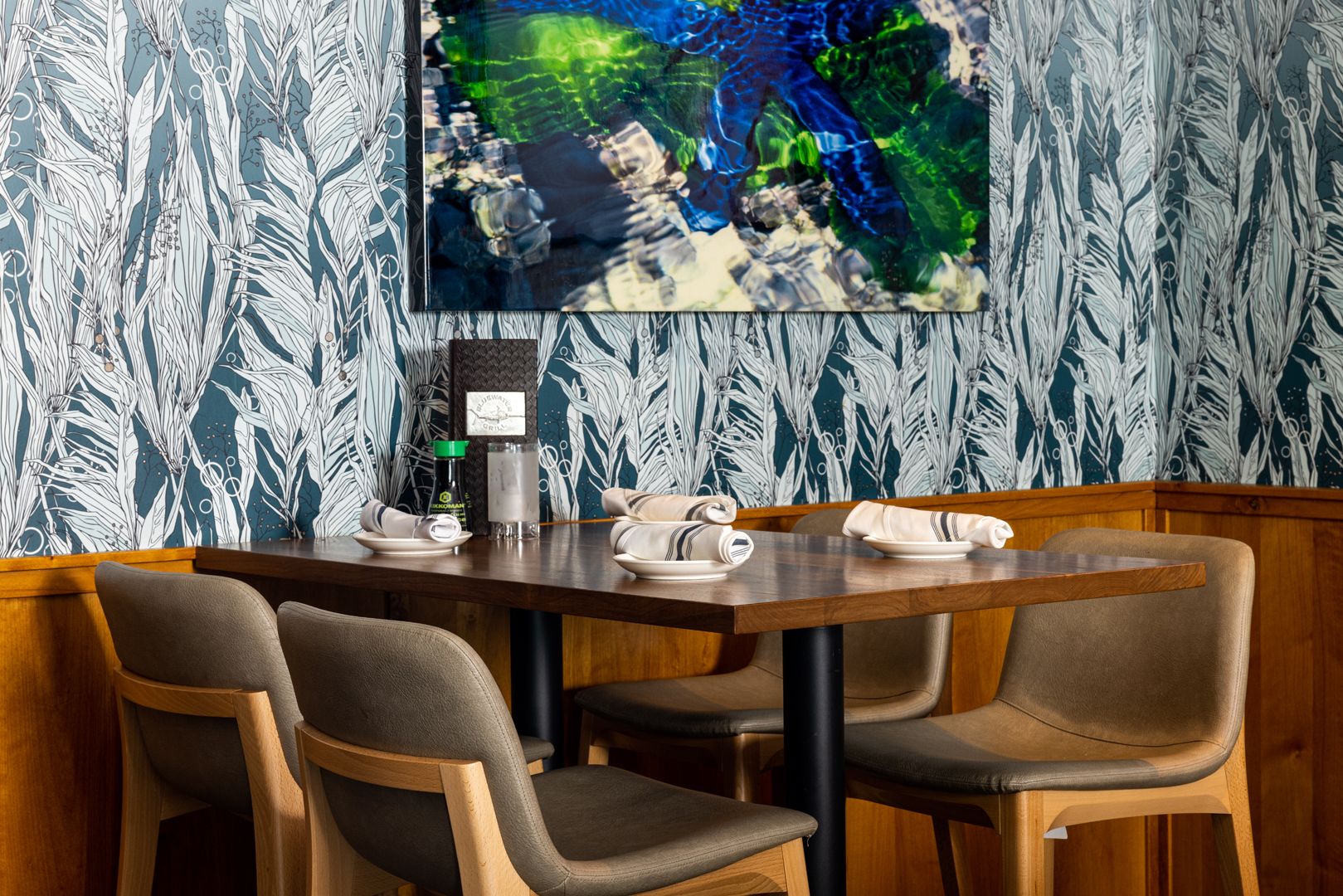 Bluewater Grill - Phoenix interior