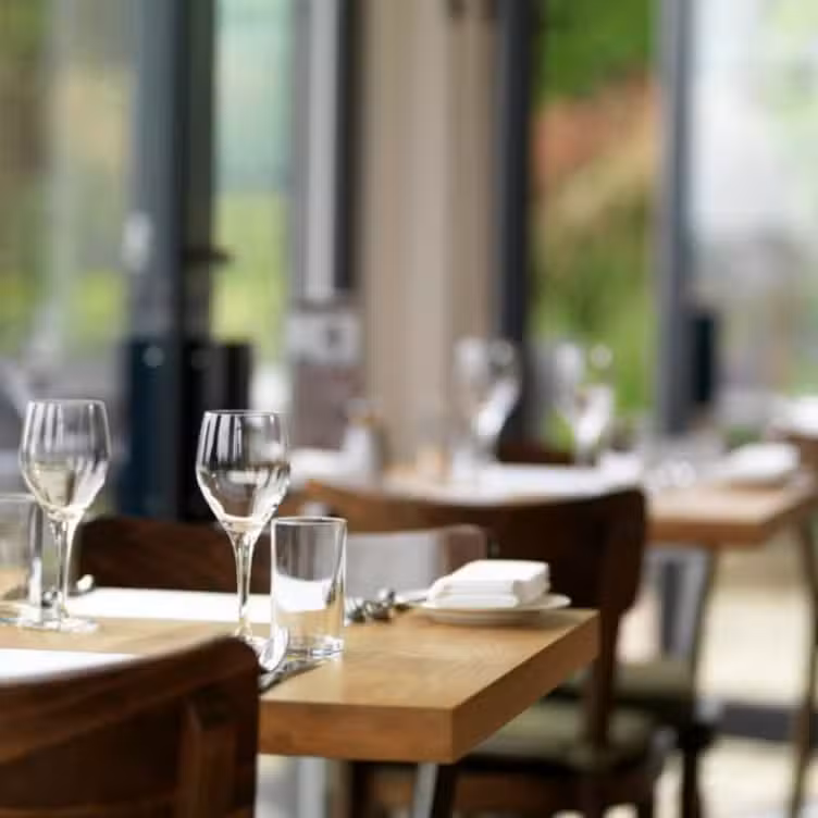 Interior - Outlaw's Fish Kitchen, Port Isaac, Cornwall