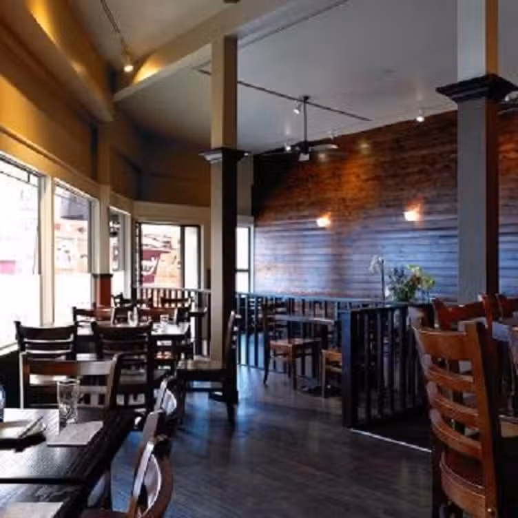 Interior - Izakaya Roku, San Francisco, CA