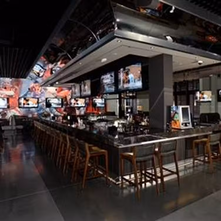 Frankey's Sports Bar, Hallandale Beach, FL