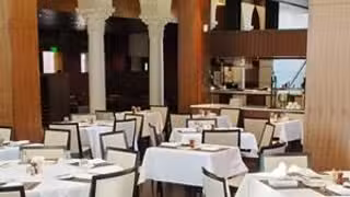 Una foto del restaurante USC University Club
