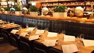 Una foto del restaurante Neighborhood Services - Village on Parkway